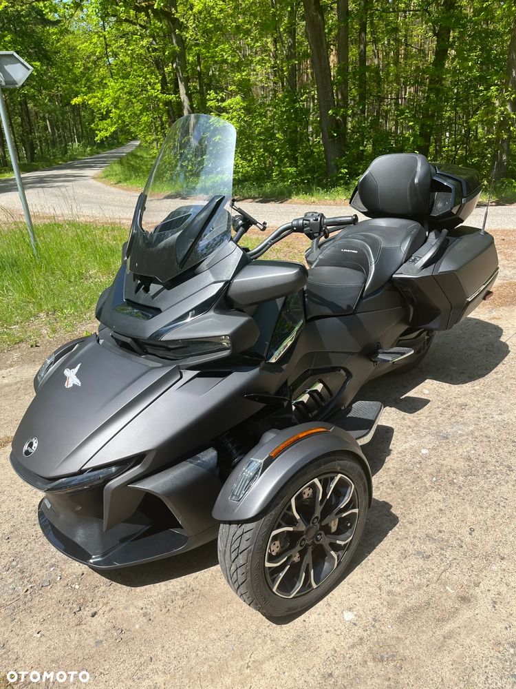 Can-Am Spyder - 3