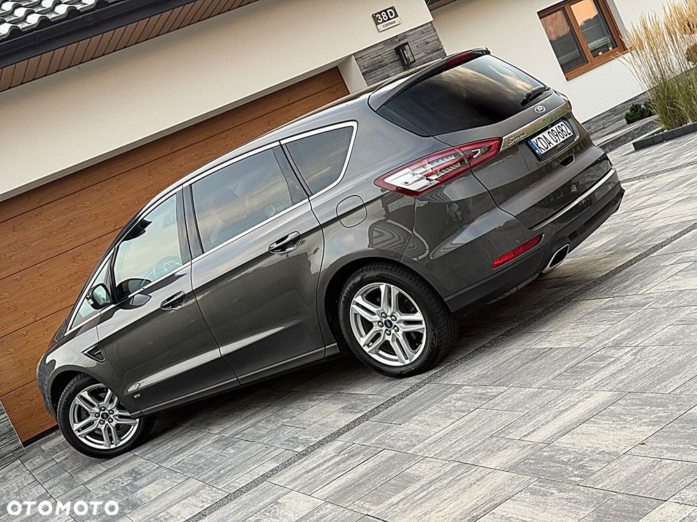 Ford S-Max 2.0 TDCi 4WD Titanium PowerShift - 26