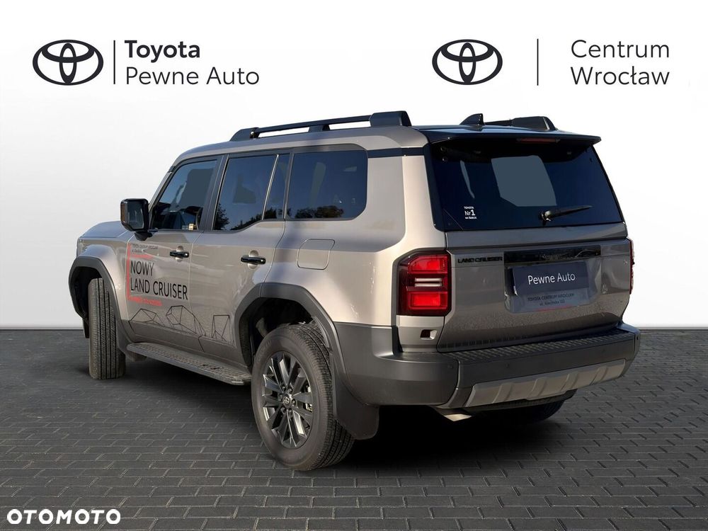 Toyota Land Cruiser 2025 photo 3