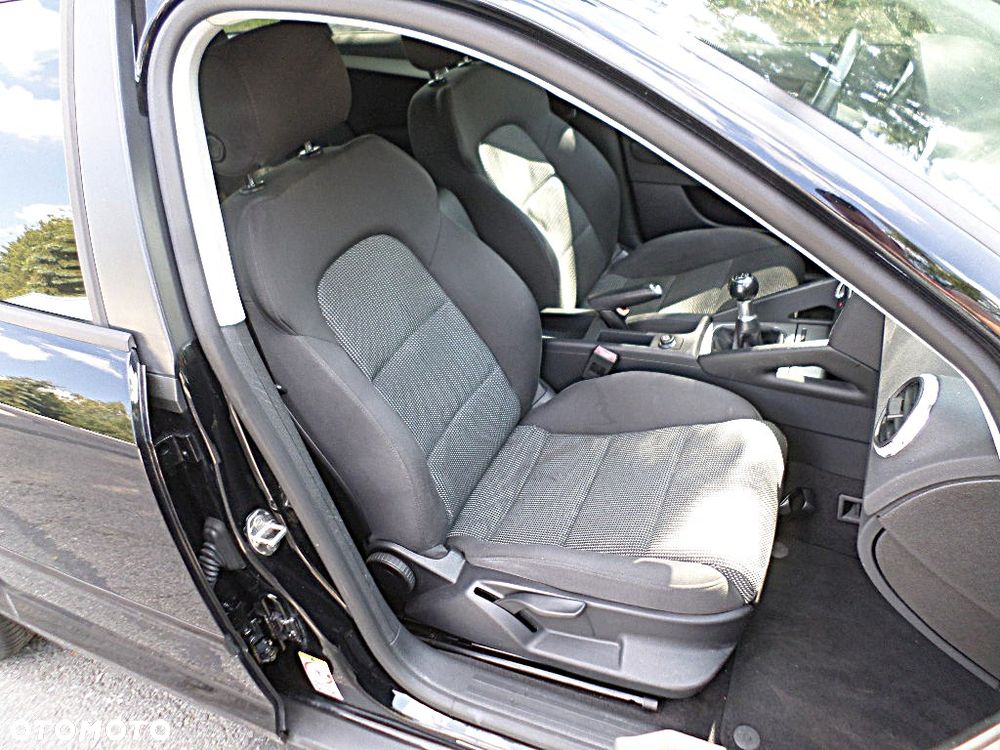 Audi A3 Sportback 2.0 TDI DPF Ambiente - 18