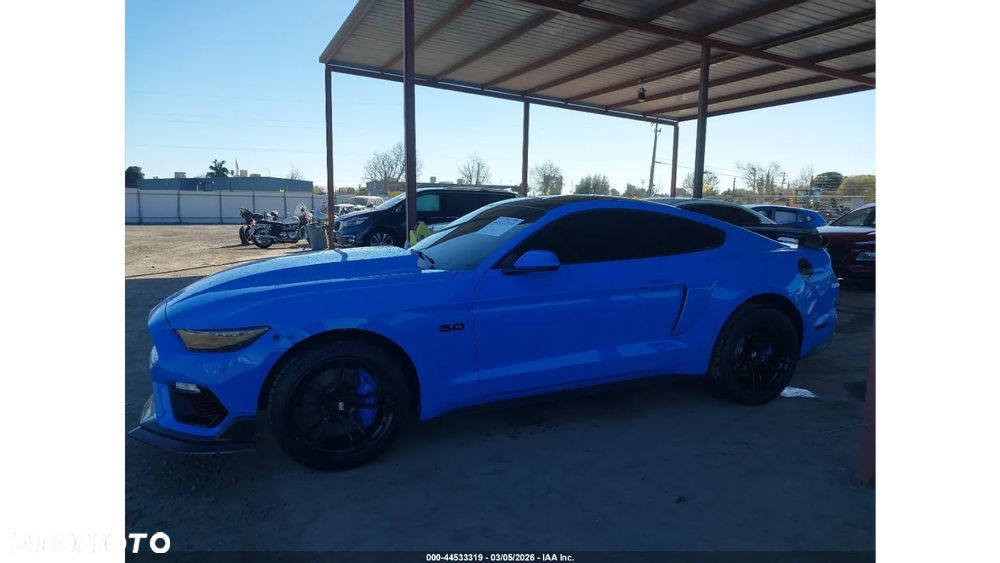 Ford Mustang 5.0 V8 GT - 5
