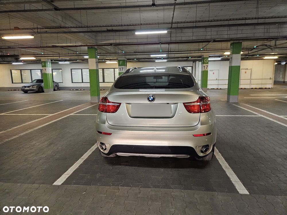 BMW X6 - 8