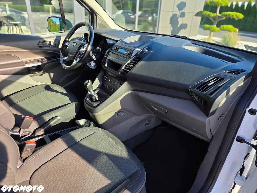 Ford Tourneo Connect Gr 1.5 TDCi Titanium - 29