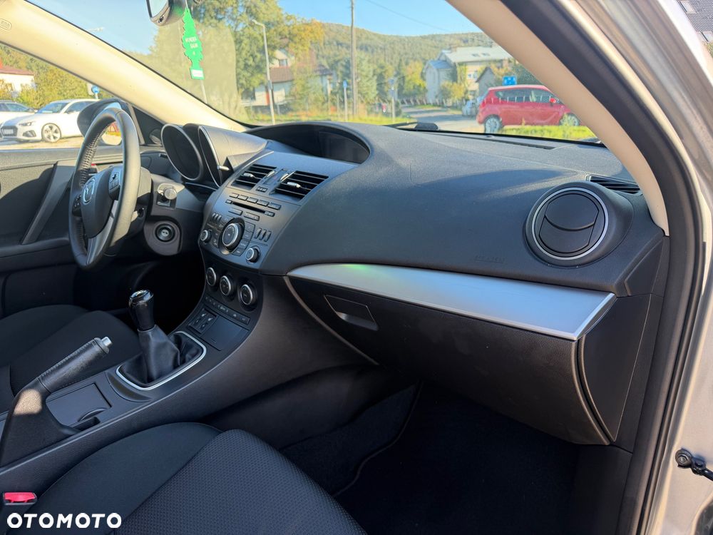Mazda 3 1.6 Exclusive EU5 - 23