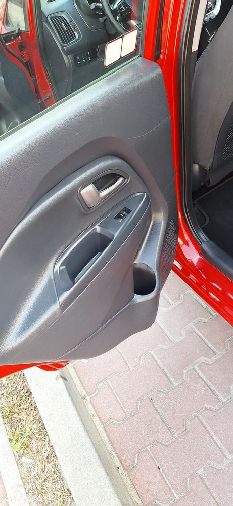 Kia Rio 1.2 M - 8