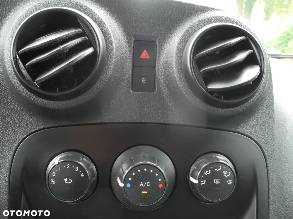 Mercedes-Benz Citan - 12