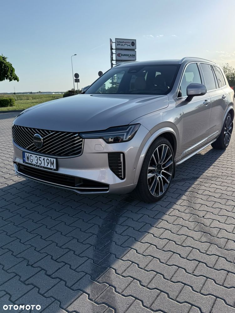 Volvo XC 90 - 9