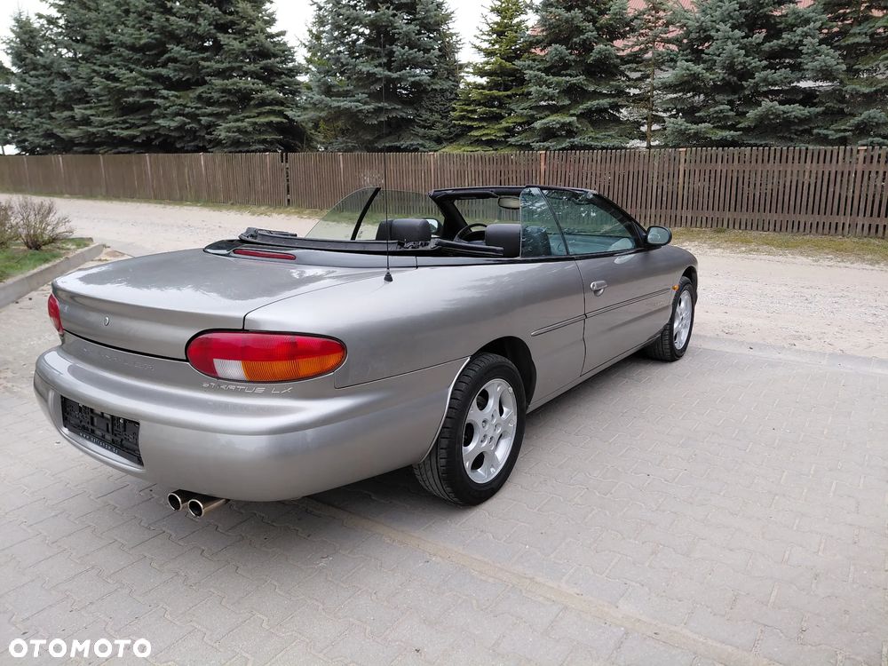 Chrysler Stratus LX 2.5 - 6