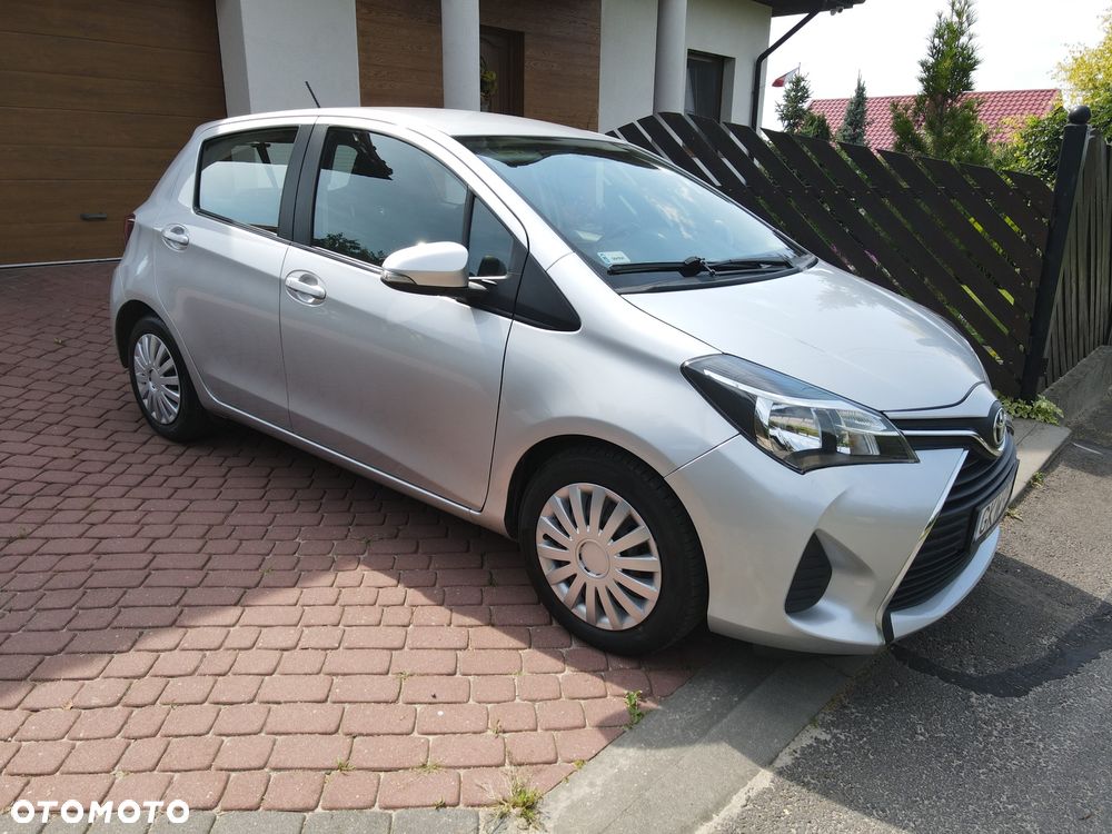 Toyota Yaris - 1