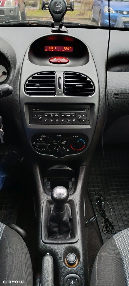 Peugeot 206 - 9