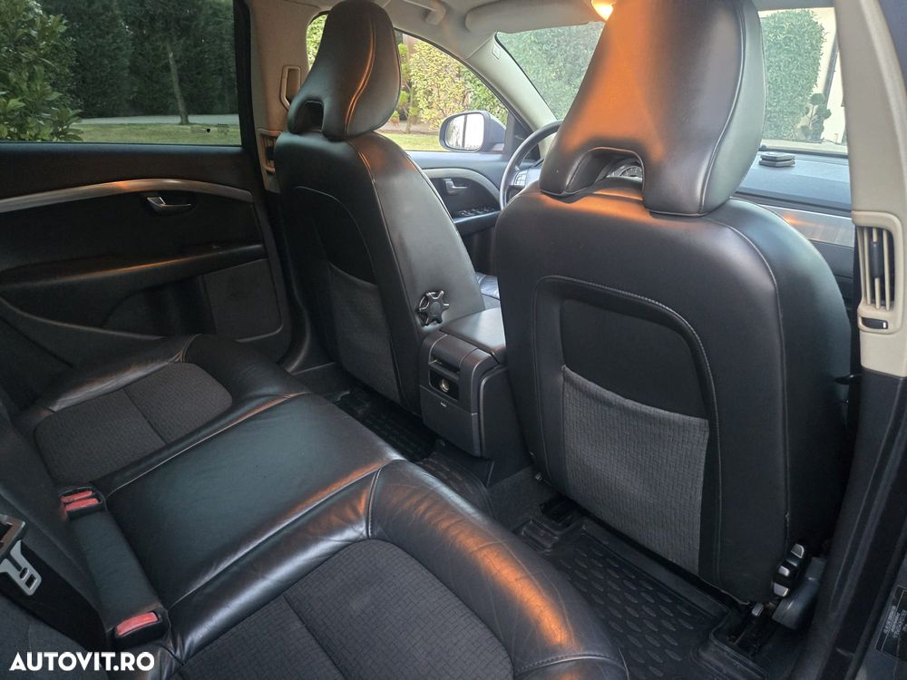 Volvo V70 2.4 D AWD Aut - 23
