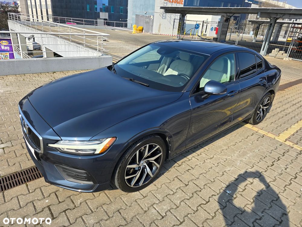 Volvo S60 T5 Momentum Pro - 2