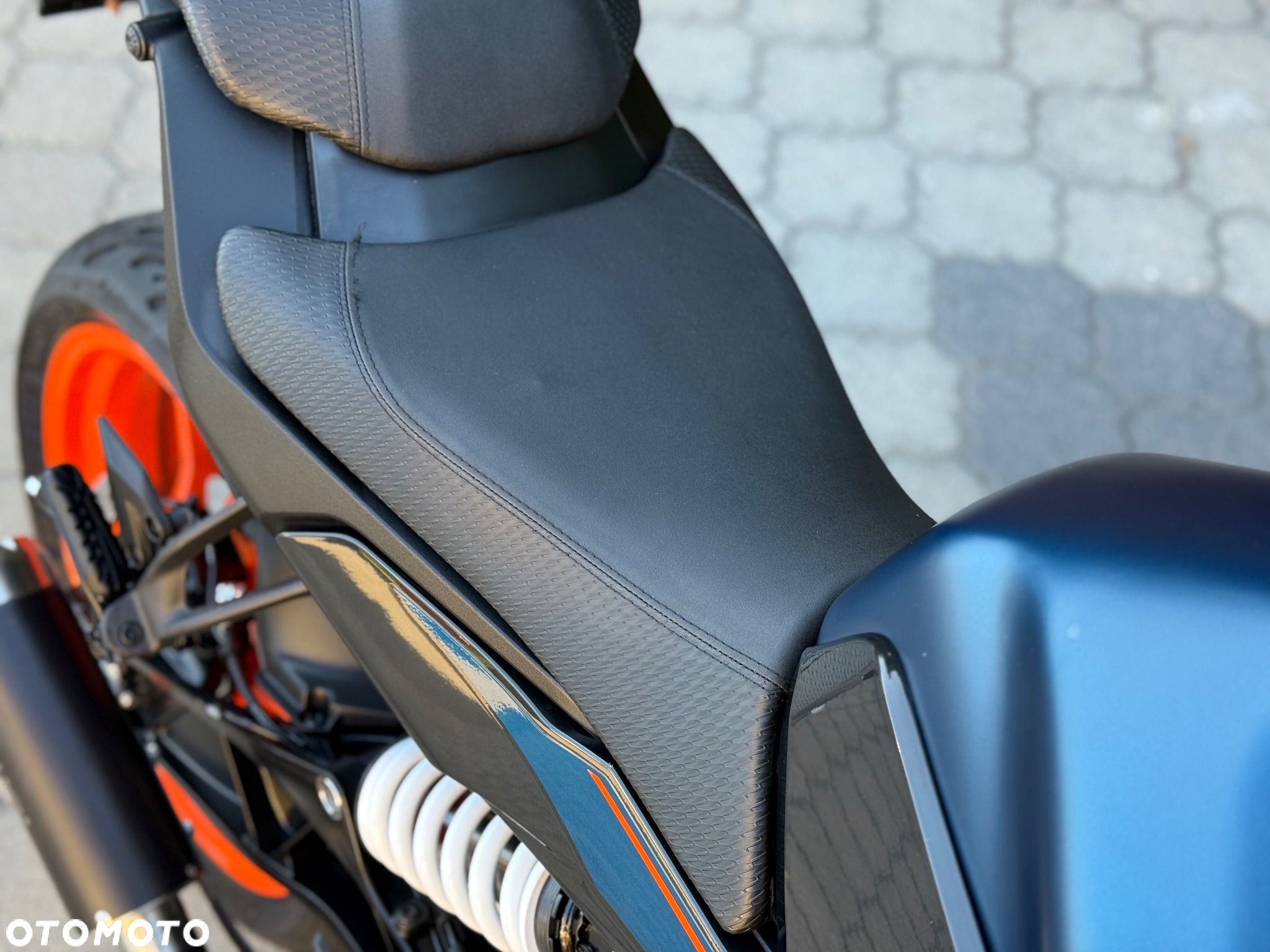 KTM Duke - 18