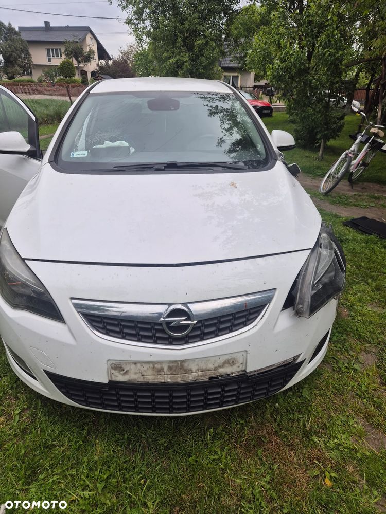 Opel Astra 1.6 Cosmo - 1