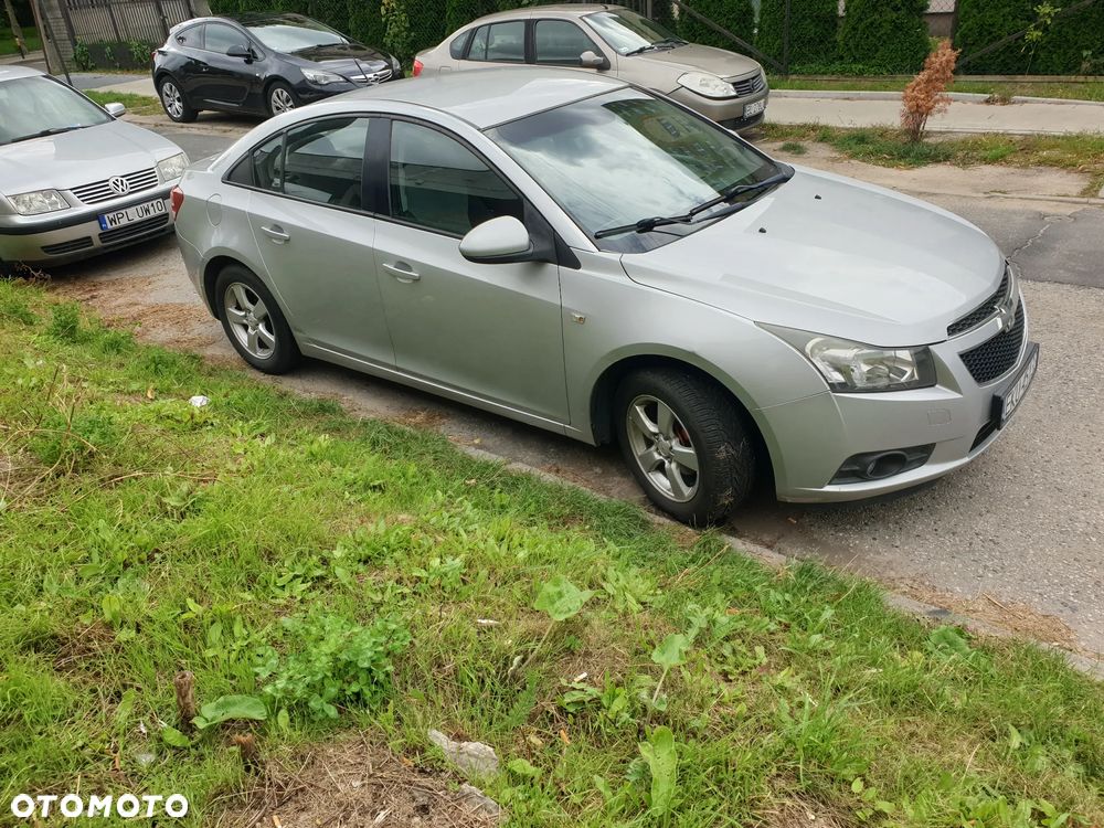 Chevrolet Cruze 1.8 LS - 7