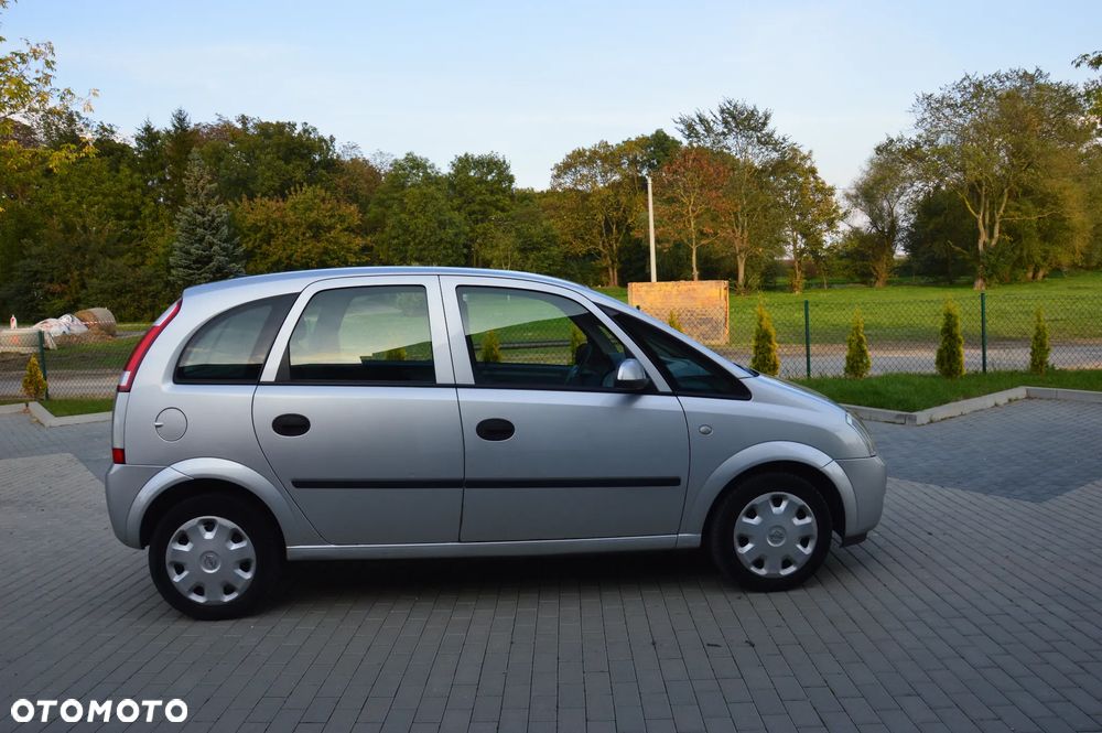 Opel Meriva - 8