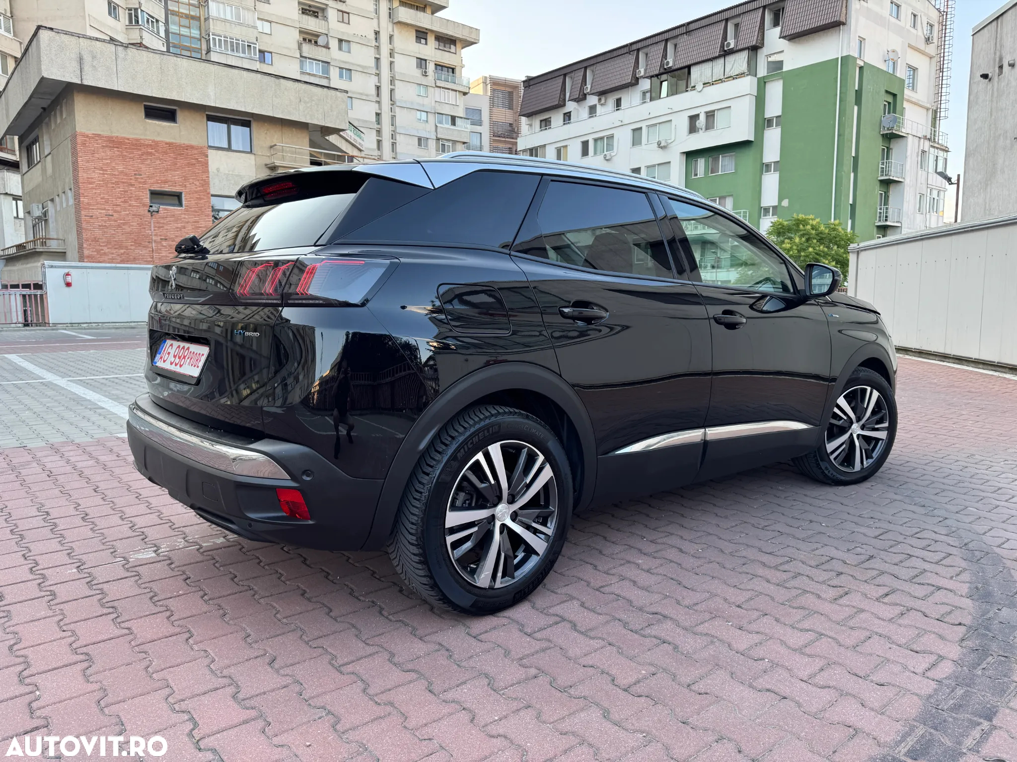 Peugeot 3008 Plug-In Hybrid 225 e-EAT8 Allure Pack - 8