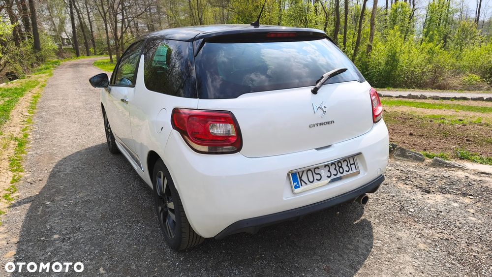 Citroën DS3 HDi 90 FAP SoChic - 3