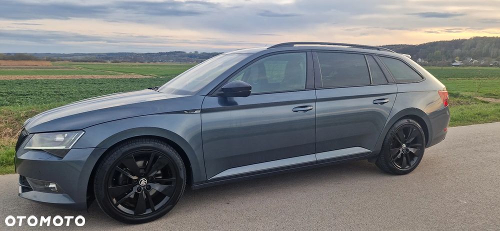 Skoda Superb 2.0 TDI 4x4 Sportline DSG - 2