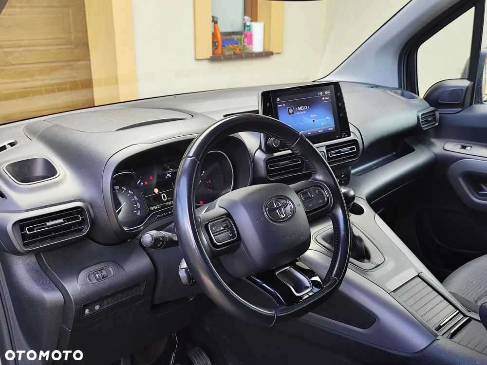 Toyota Proace City Verso 1.5 D-4D Family - 16