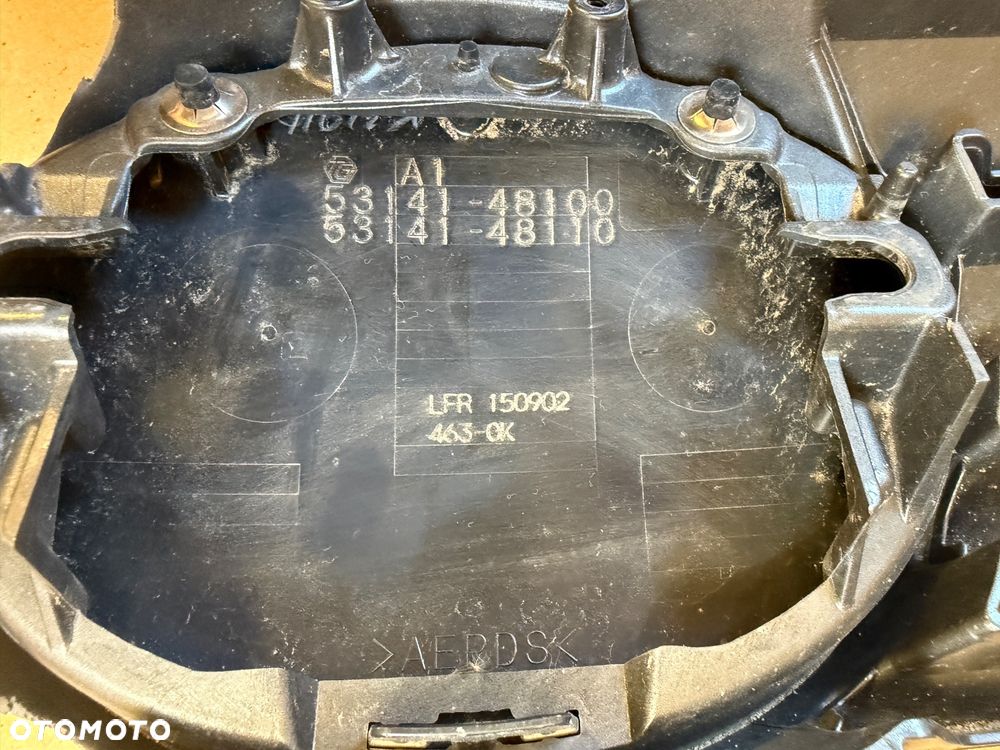 Znaczek przedni Lexus RX450h 16-22r. NR. 53141- 48100. - 2