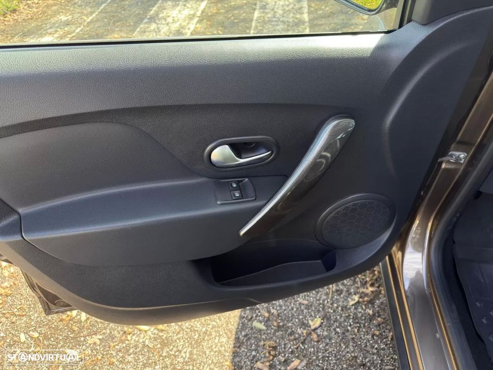 Dacia Sandero 0.9 TCe Stepway - 28