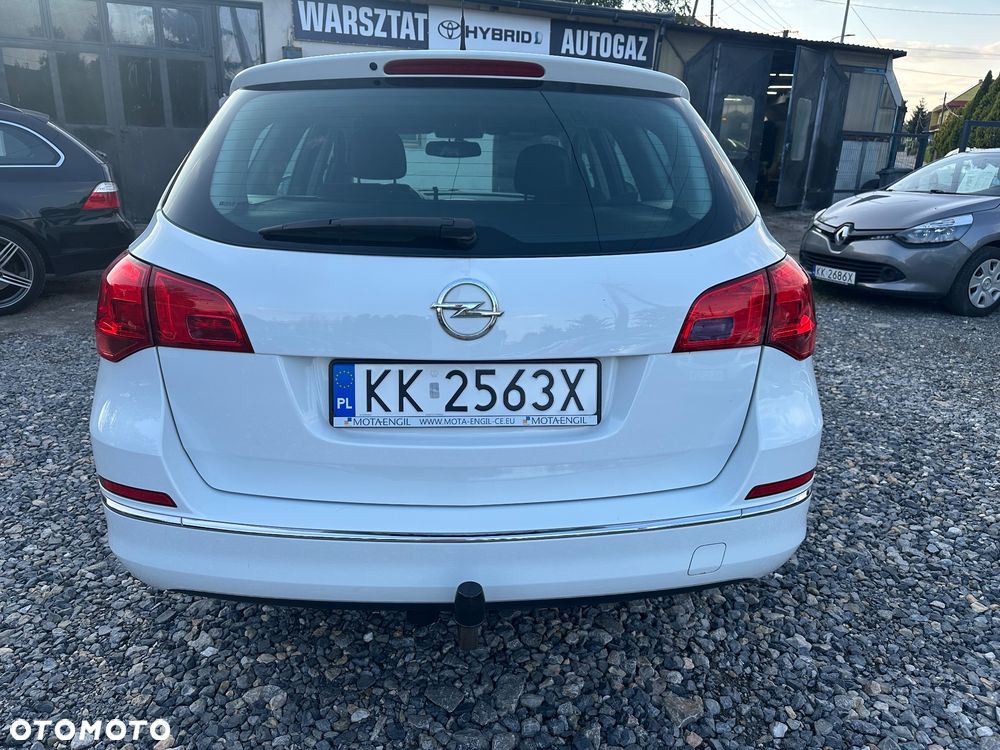 Opel Astra 1.7 CDTI - 12