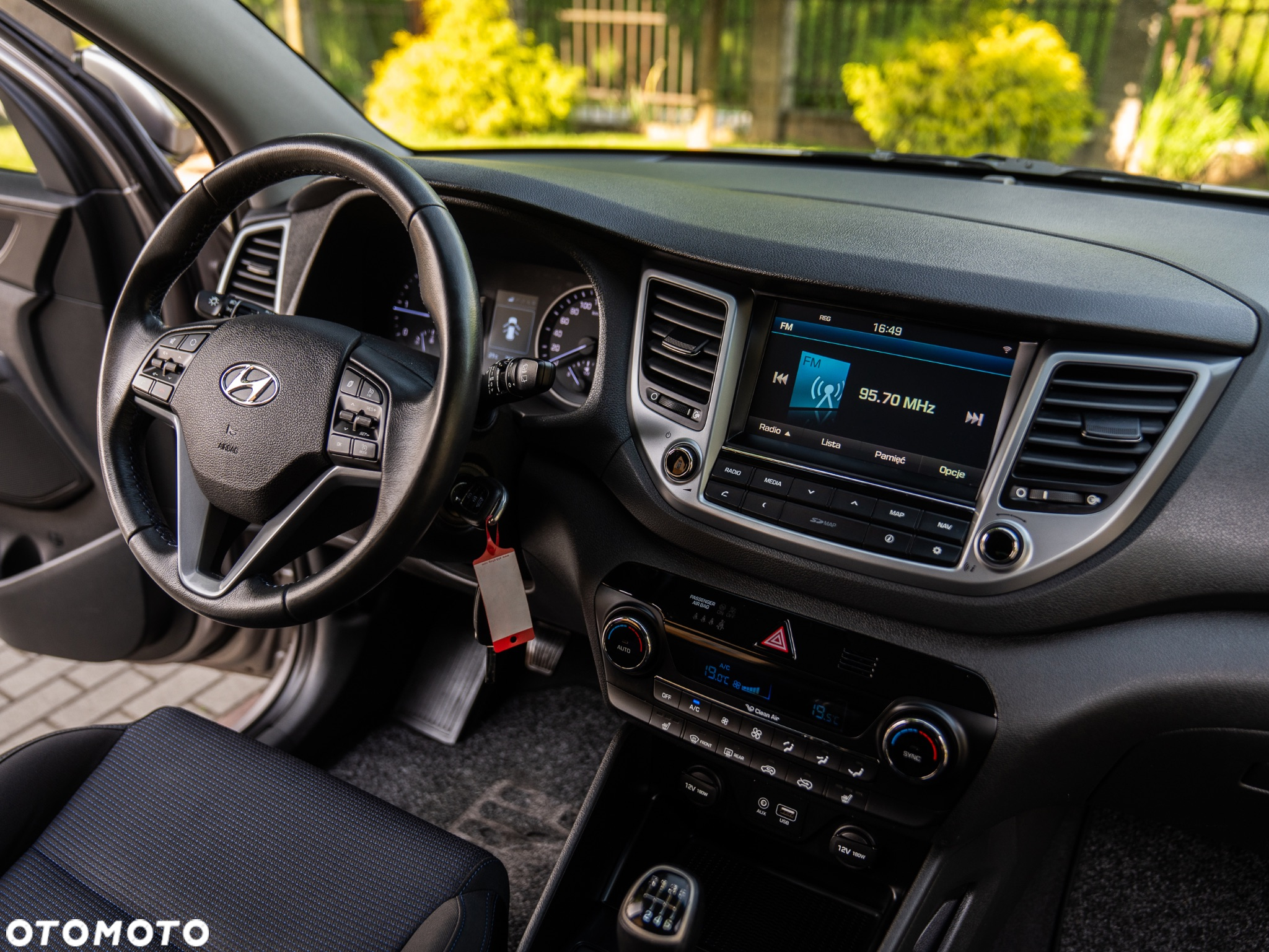 Hyundai Tucson blue 1.7 CRDi 2WD Style - 27