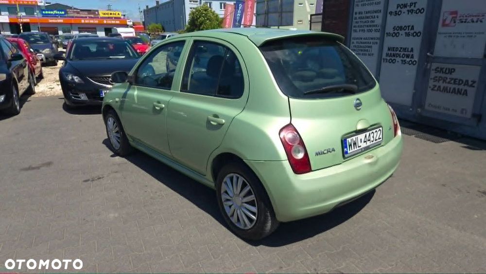 Nissan Micra - 2