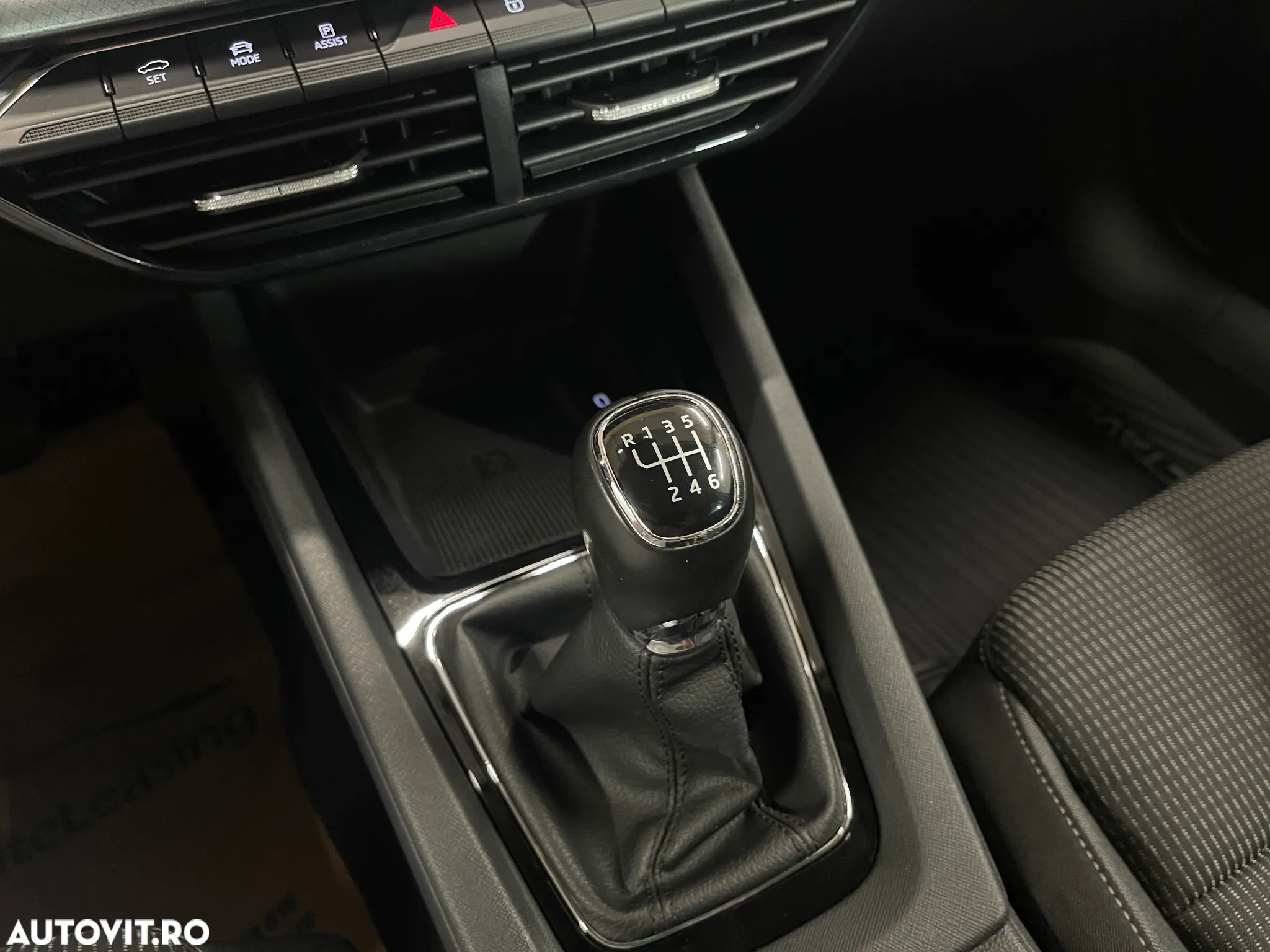 Skoda Octavia 1.5 TSI Ambition - 26