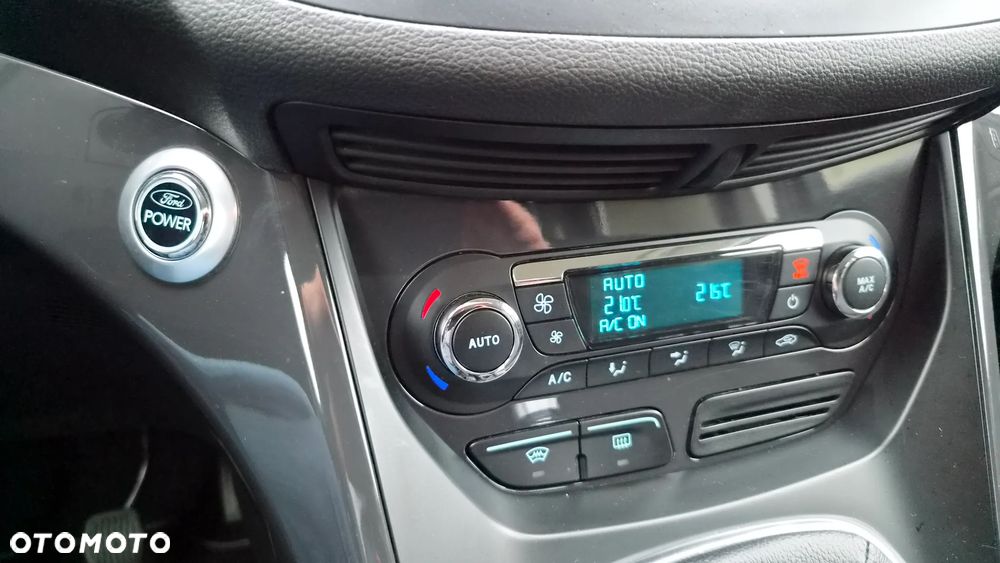 Ford Kuga 2.0 TDCi 4x4 Titanium - 9