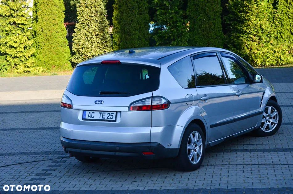 Ford S-Max 2.0 TDCi Ambiente - 23