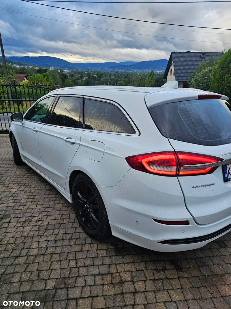 Ford Mondeo - 7