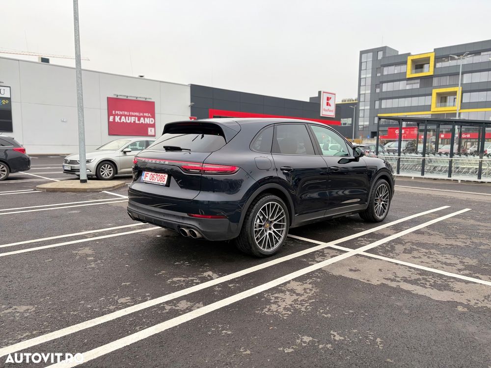 Porsche Cayenne S Tiptronic S Platinum Edition - 5