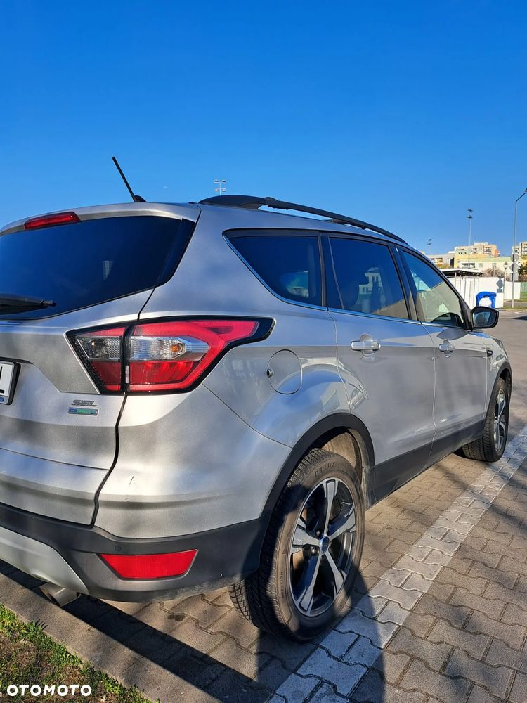 Ford Escape 1.5 EcoBoost AWD SE - 5