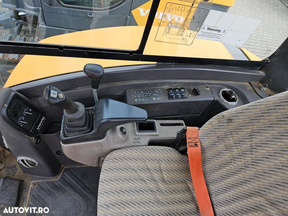 Volvo ECR50D - 10