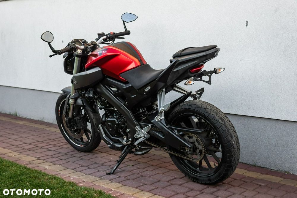 Yamaha MT - 4