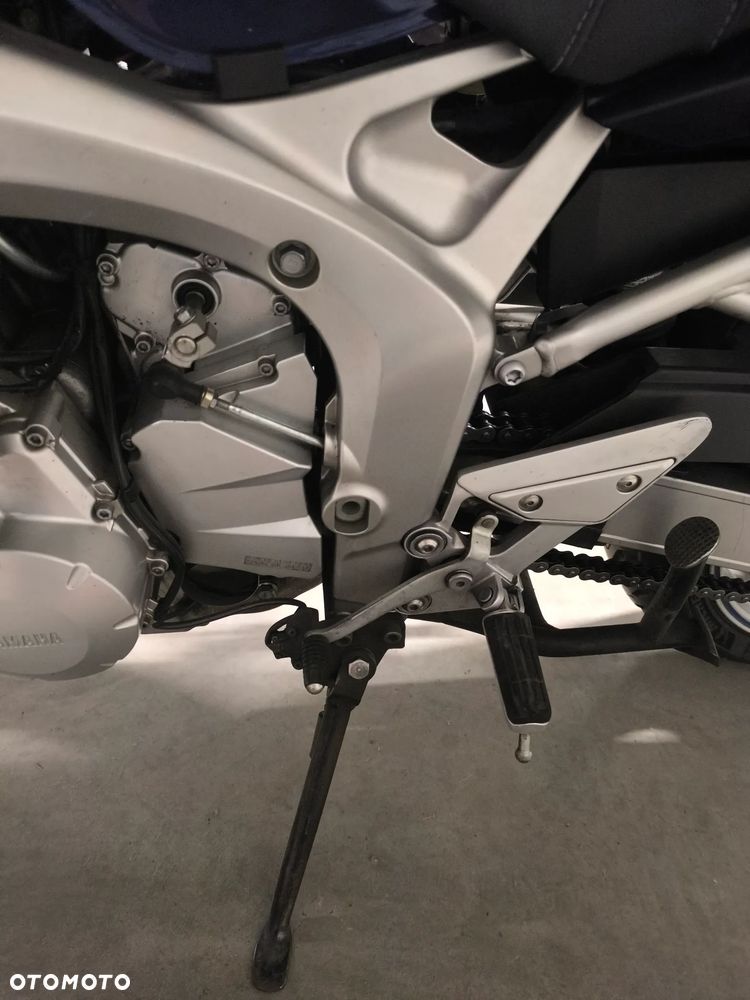 Yamaha FZ6 - 14