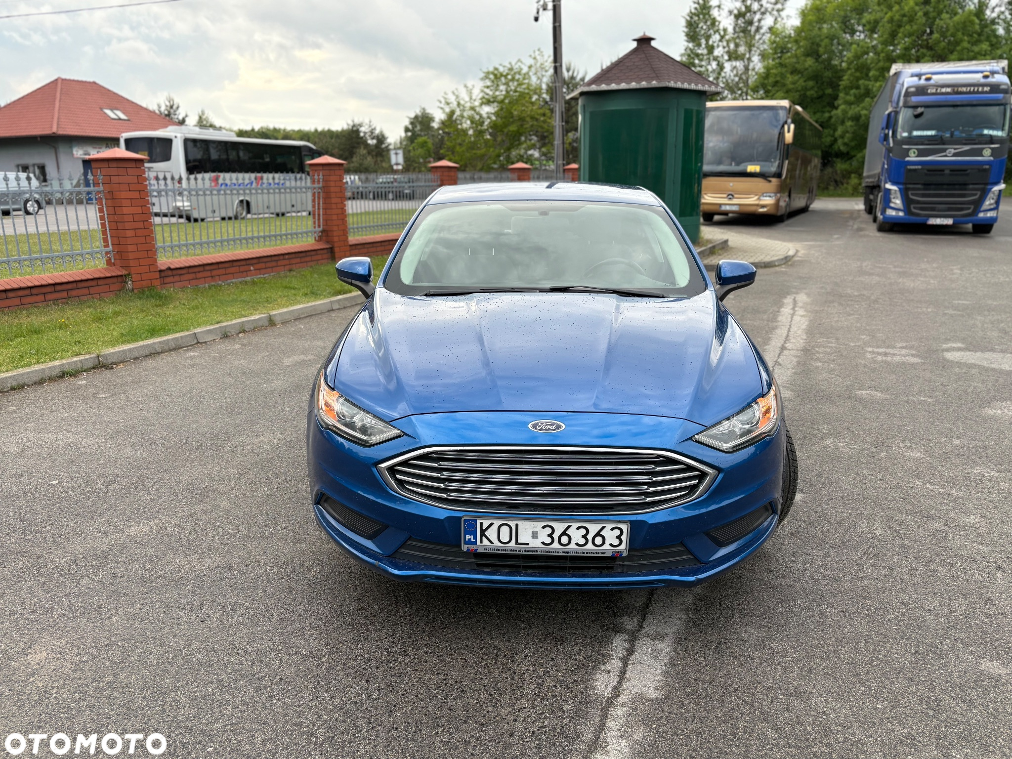 Ford Fusion - 4