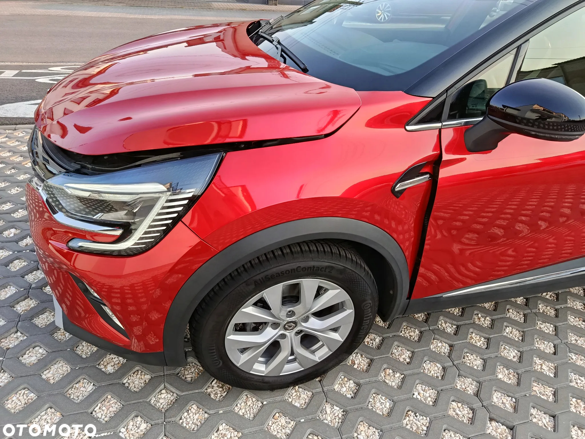 Renault Captur TCe 130 EDC GPF BUSINESS EDITION - 24
