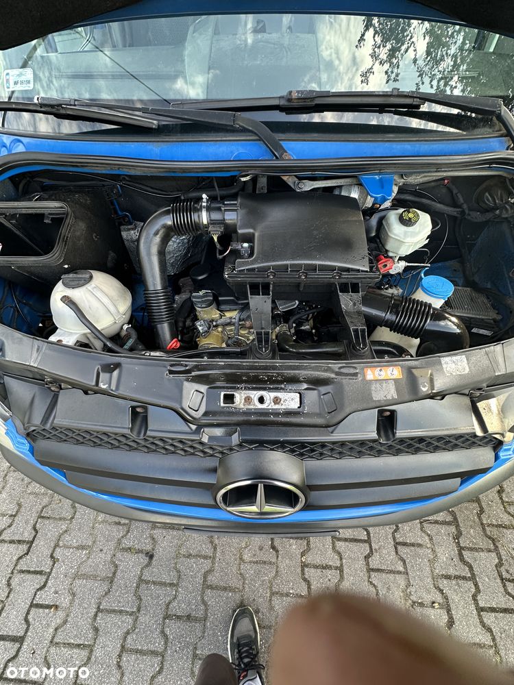 Mercedes-Benz Sprinter - 2