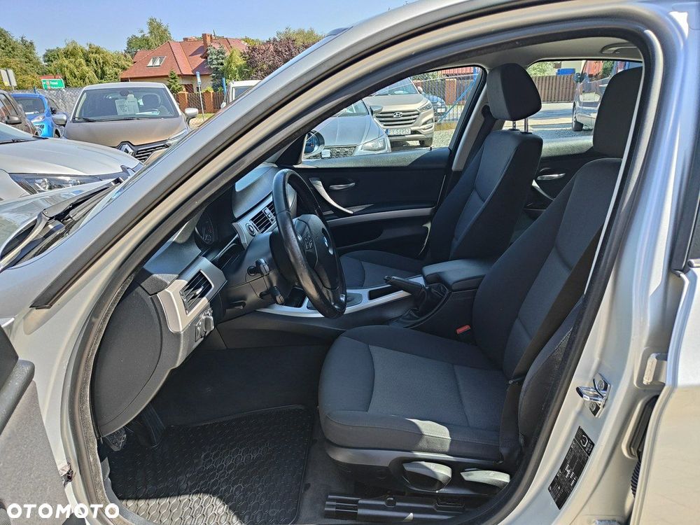 BMW Seria 3 - 9