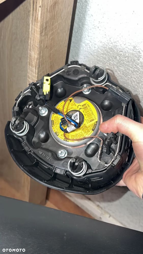 BMW F39 F45 F46 F48 PODUSZKA POWIETRZNA AIRBAG KIEROWNICY 6860345 - 2