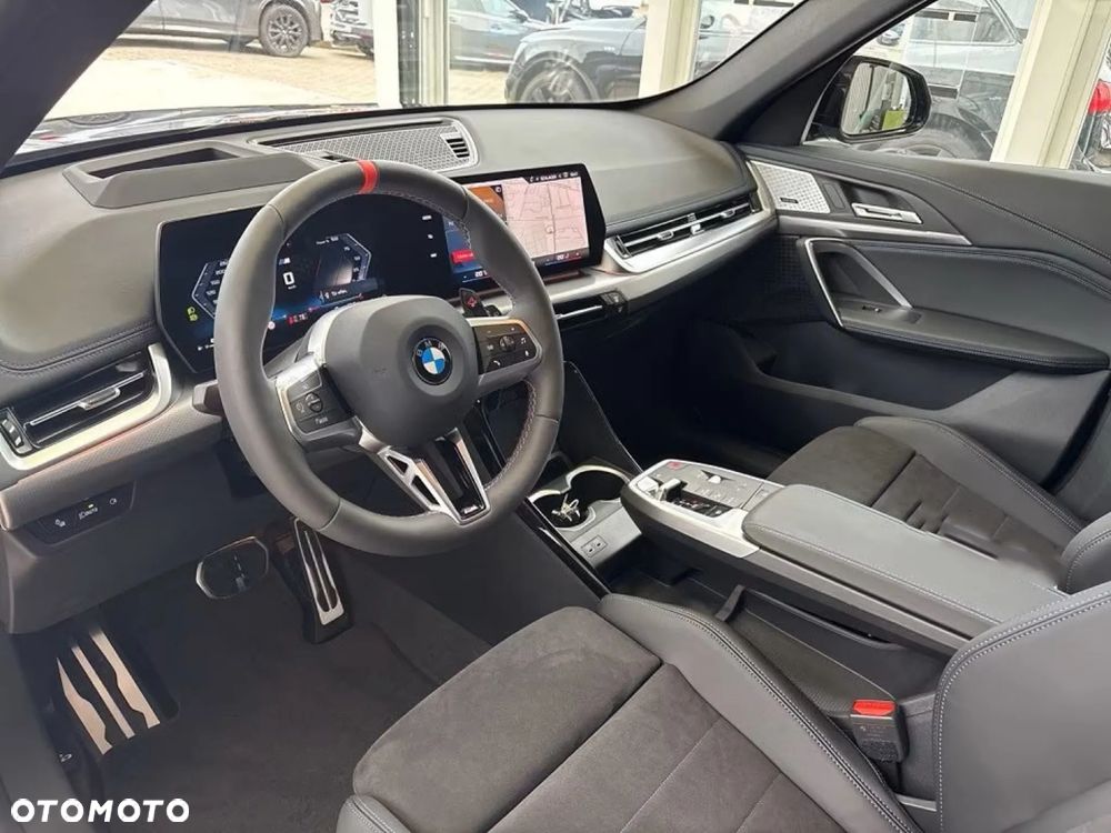 BMW X1 M35i xDrive - 17