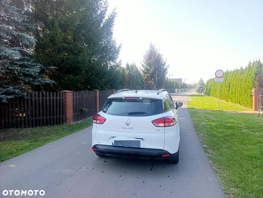 Renault Clio - 6