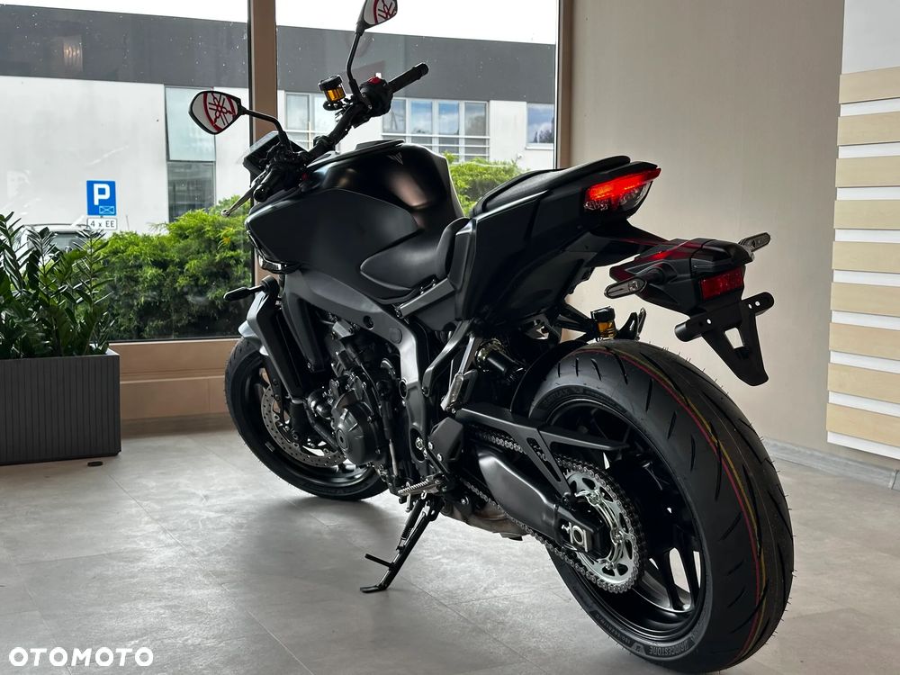 Yamaha MT - 4