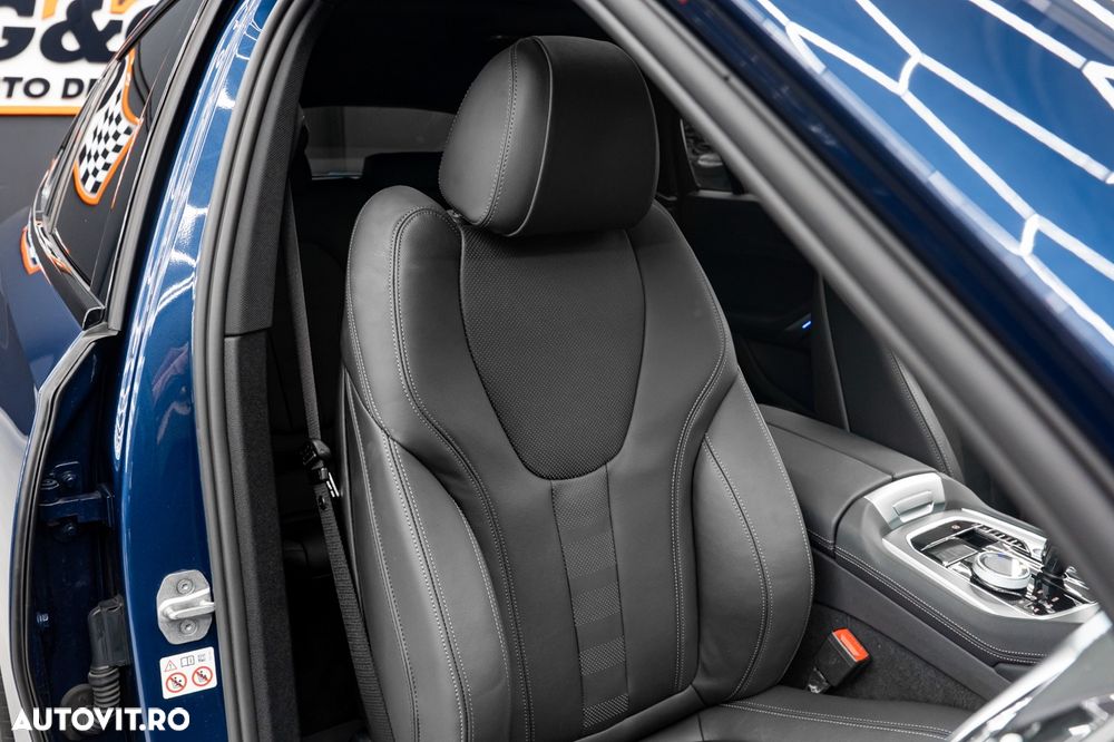 BMW X6 xDrive40i AT MHEV - 15