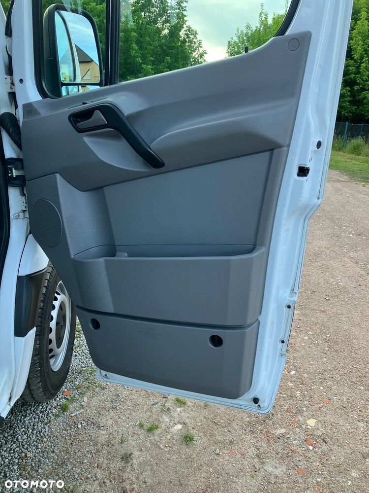 Mercedes-Benz Sprinter - 39