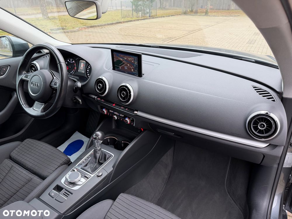 Audi A3 Sportback 1.4 TFSI Ambiente S tronic - 22