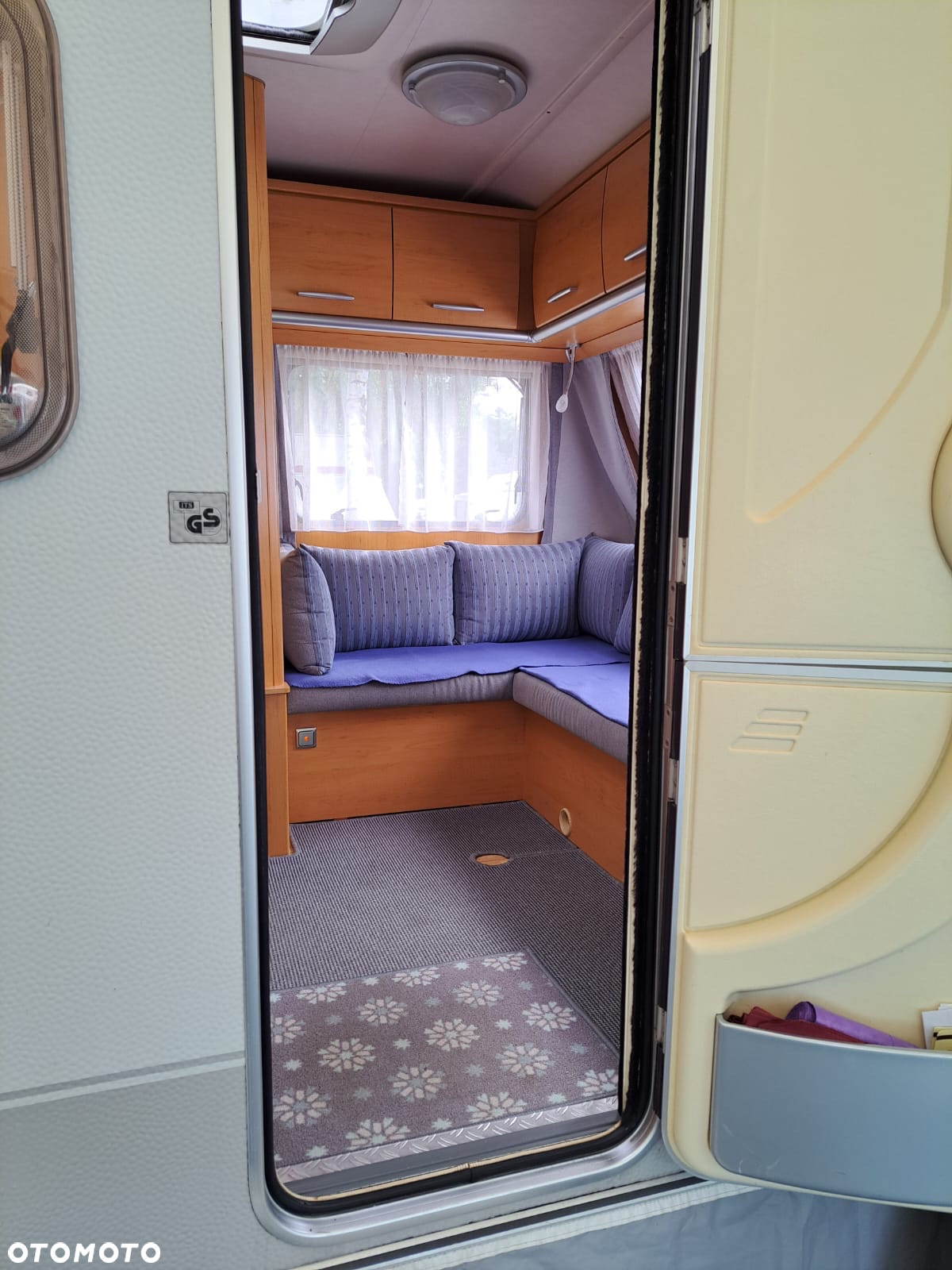 Hymer-Eriba EL 480 Living - 13